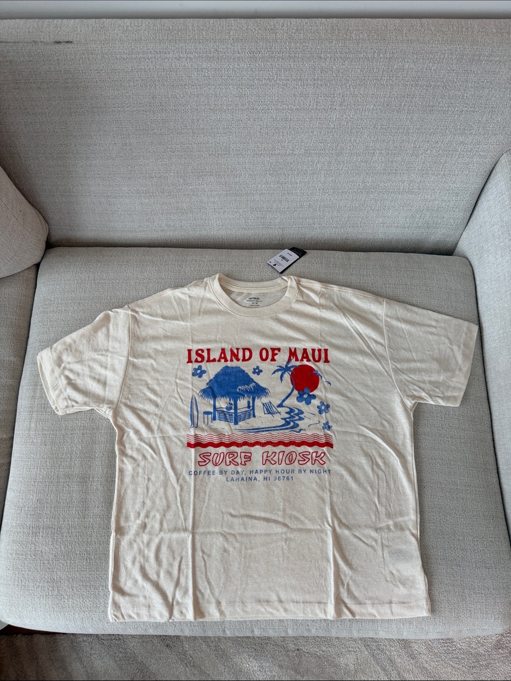 Cotton On Cream "Island of Maui" Surf Kiosk Graphic Tee with Blue and Red Print